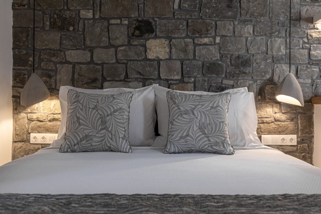 Manesis in Milos Kaolin Suite 1