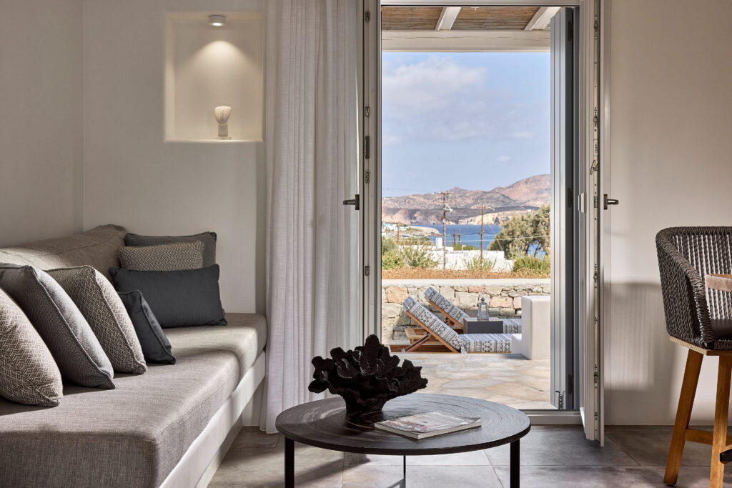 Manesis Suites in Milos Barite Suite 2