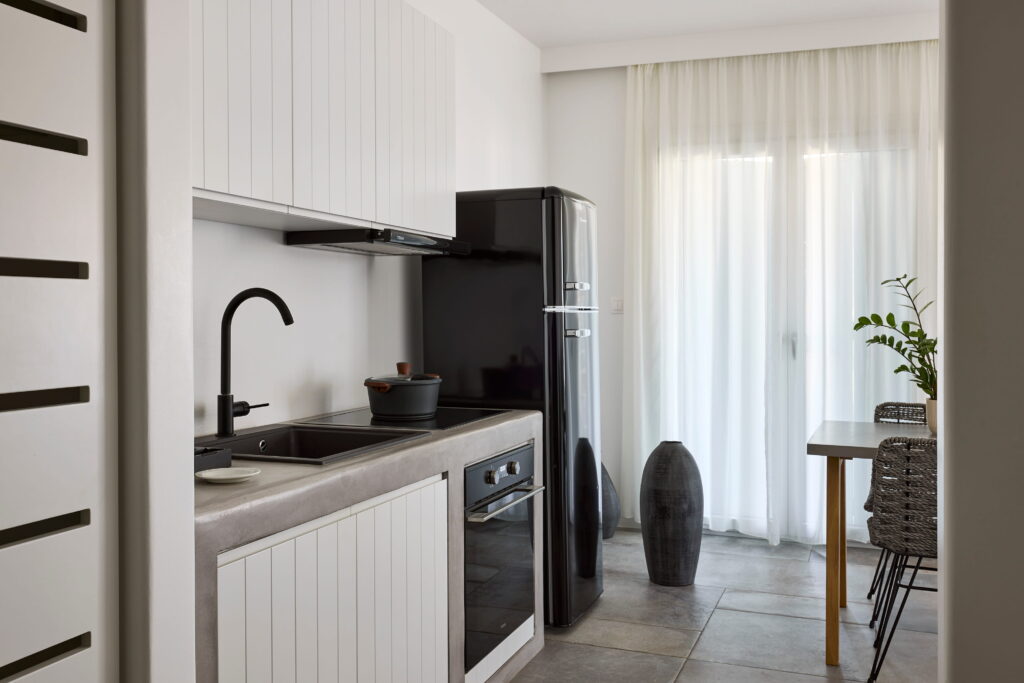 Manesis Suites in Milos Bentonite Suite 04