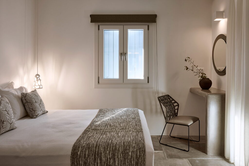 Manesis Suites in Milos Perlite Suite 03