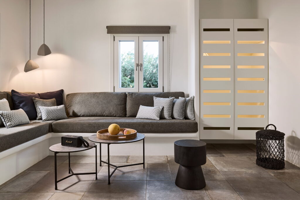 Manesis Suites in Milos Perlite Suite 06